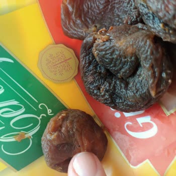 Çerezya, Kuru Kayısı Çürük Ve Taşlı!