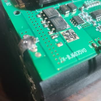 Makine Deposu 36 V Batarya Tamir Görmüş, Lehimler Kopuk