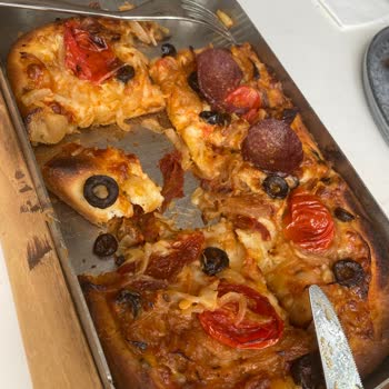 Huqqa Restoran Aşırı Kötü Yemeğe Hesap Aldı