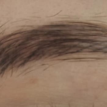 Lacivert Kuaför (Ataşehir) Microblading Mağduru