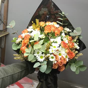 Çiçek Sepeti Ve Ciddiyetsizliği