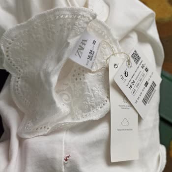 Zara Baby Blouse Arrived With a Hole: Where's the Quality Control?