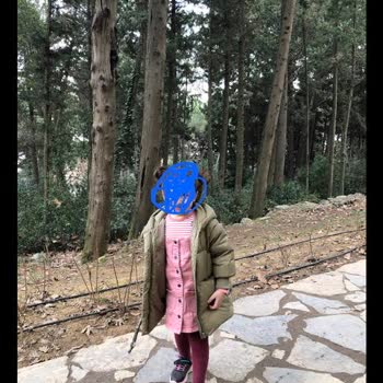 Zara Montun İçinin Topak Topak Olması