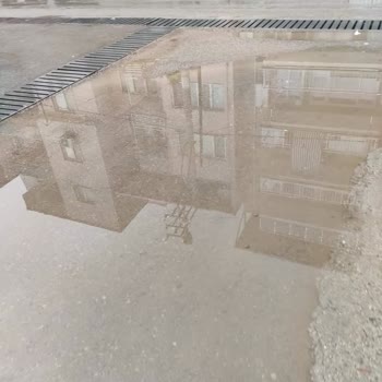 Bayraklı Belediyesi Sokağın Düzeltilmemesi Asfalt Atılmaması