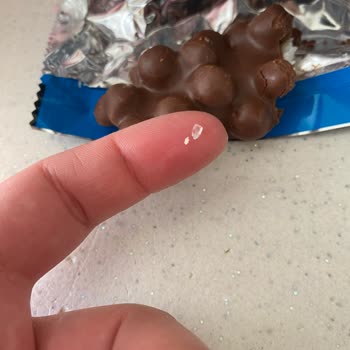 Eti Wanted Çikolatadan Cam Parçası Çıktı!