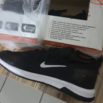 İstebupapucum (Instagram) Satış Sitesinden Aldığım Ayakkabının Haricinde Başka Bir Ürün Geldi