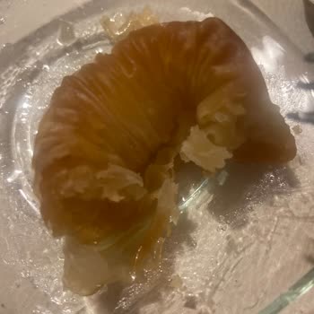 Migros İçi Boş Tatlı Satıyor