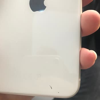 iPhone Apple Telefonuma Zarar Verdi Ve Yapacak Bir Şey Yok Diyor
