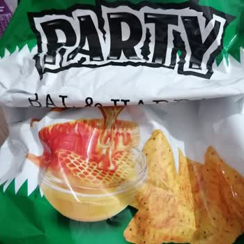 BİM Party Bal & Hardal Aromalı Mısır Cipsin İçinden Siyah Bir Şey Çıktı