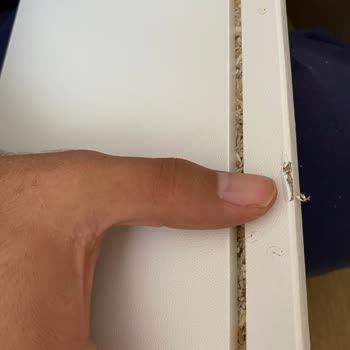 IKEA Hemnes Divan Eksik Ve Kırık Geldi