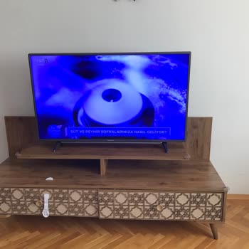 Grundig Marka Televizyonunu Ekranın Mavi Olması