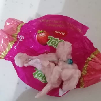 Kent Şekerleri Üründen Toplu İğne Çıktı!