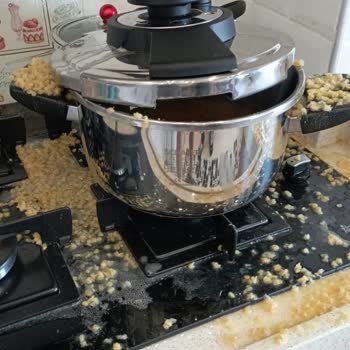 Schafer Düdüklü Tencere Patlaması