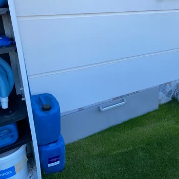 Bauhaus 2 Aylık Plastik Dolabım Kırıldı.