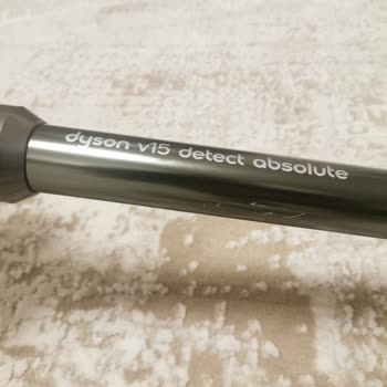 Dyson V15 Detect Absolute