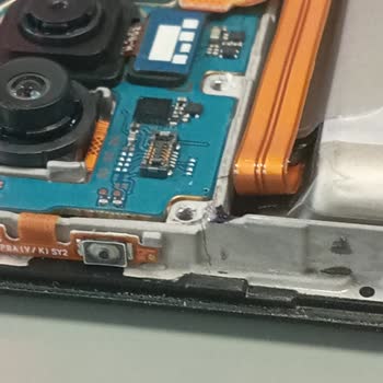 Samsung Telefon M51 Sim Kart Görmeme Hatası