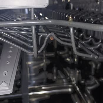 Vestel Bulaşık Makinesi Paslandı. Değişim Yok Diyorlar