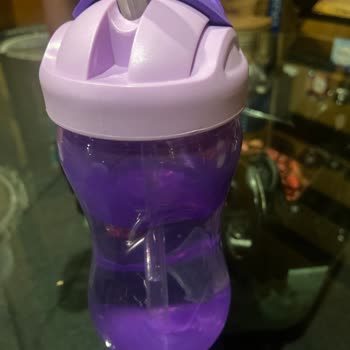 Wee Baby Suluk Koku Yapıyor