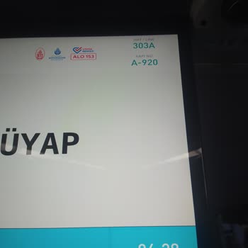 İstanbul Büyükşehir Belediyesi (İBB) 303A Silivri Otobüs Şoförü Engelli Vatandaşlara Yapılan Terbiyesizliği