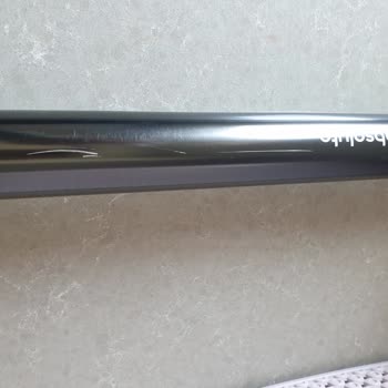 Dyson V15 Detect Boru Çizilmesi Ve Haznede Çökme