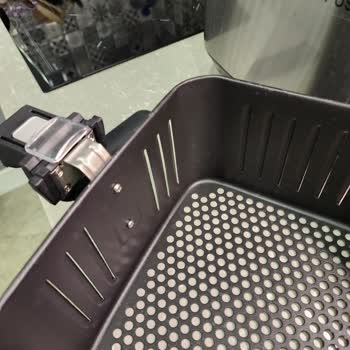 Electrolux Airfryer E6AF1-6ST Garanti Sorunu Ve Hazne Sapı Kırılması