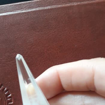 Taş Sandığı Kristal Kuvars Pandül Çizik Kırık Geldi