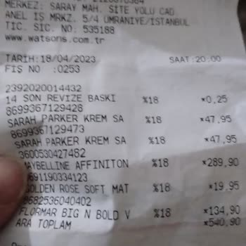 Watsons Bursa Kent Meydani AVM 03 Numaralı Kasiyerin Tutumu