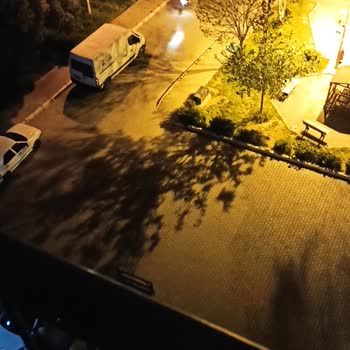 İzmir Emniyet Müdürlüğü Motorlu Kendini Bilmez Saygısız Apaş.