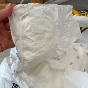 Sleepy Bebek Bezi Yan Bantlar Yok Ve Lastik Yerleri Kopuk