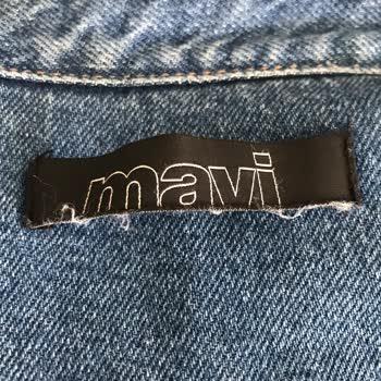 Mavi Markasının Kullanılmış Gömlek Satması