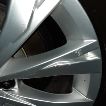 Coşkunlar Lastik (Yozgat) Lastik Değişiminde Jantlara Zarar Verdi