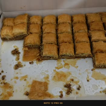Baklavacı Şemsettin Baklavalar 1 Günde Şekerlendi