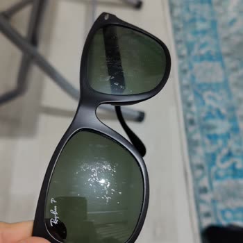 Rayban Glasses with Poor Glass Quality Has Blisters On It