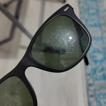 Rayban Glasses with Poor Glass Quality Has Blisters On It