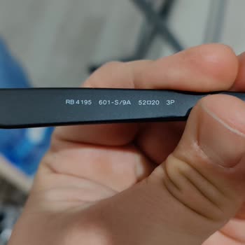 Rayban Glasses with Poor Glass Quality Has Blisters On It