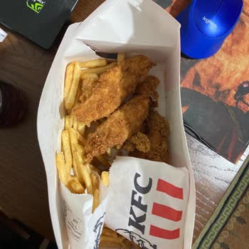 KFC Failed To Send Yet Another Order We Paid For