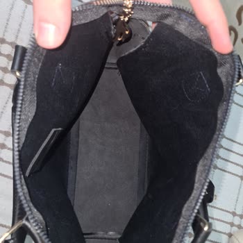 Nar Çanta (Instagram) Yanıltıyor