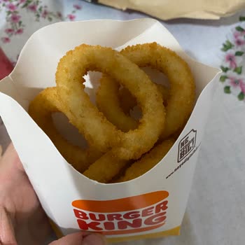 Burger King 'de Lezzetsiz, Soğuk Ve Eksik Ürün