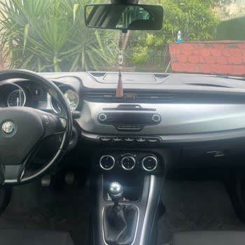 Alfa Romeo Yolcu Airbag Sorunu