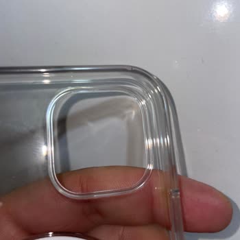 iPhone 1079₺ Ya Satılan Şeffaf Magsafe Kılıfın Kalitesizliği