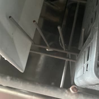 Arçelik Bulaşık Makinesi Pas Tutar Mı