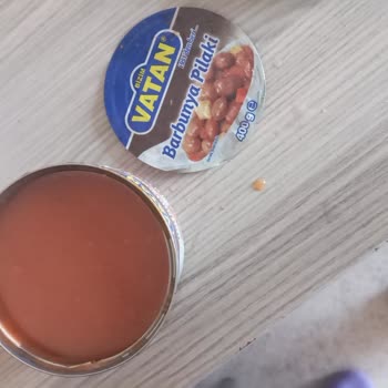 Bizim Vatan Barbunya Pilaki Ürünü İçi Sadece Suyla Dolu