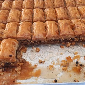 Alimoğlu Baklava Şekerli Baklava Taş Gibi