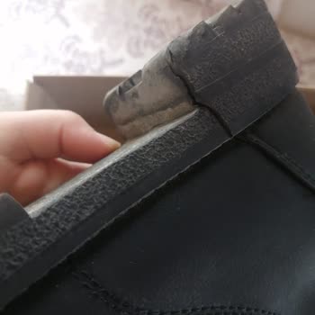 Deichmann Graceland Botun Topuklarında Çatlak Oluşması