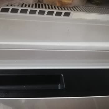 Arçelik Buzlukta Çatlaklar Oluşması, Kalitesiz Üretim