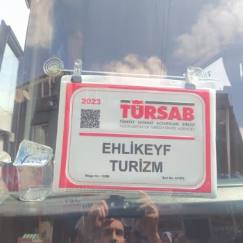 Lider Travel Vip Otobüslerin Gecikmesi Fazla Bilet Satılması