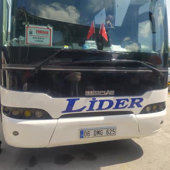 Lider Travel Vip Otobüslerin Gecikmesi Fazla Bilet Satılması