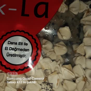 Yiyecek Kaşık-la Mantı İçinden Kıl Çıktı