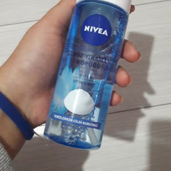 Nivea Yüz Temizleme Köpüğü Yanma Yaptı
