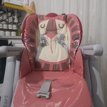 Chicco Polly 2 Start Mama Sandalyesinin Minderinde Soyulma